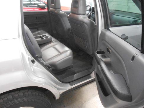 Used 2005 Honda Pilot 4WD EX-L image 13