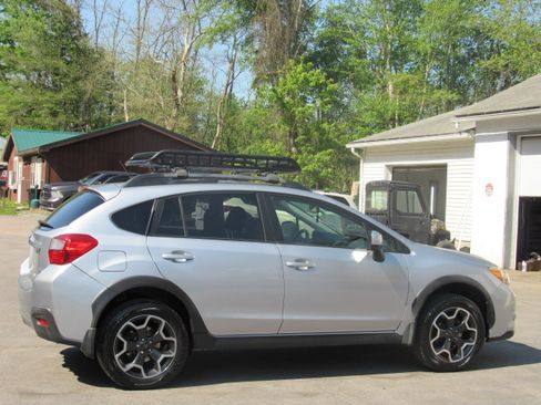Used 2014 Subaru XV Crosstrek 2.0i Premium AWD/4WD image 7
