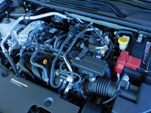 Used 2025 Nissan Sentra S image 13