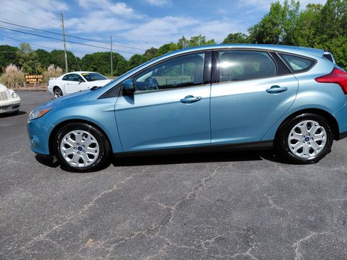 Used 2012 Ford Focus SE image 4