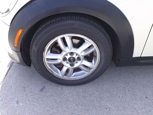 Used 2011 MINI Cooper image 30