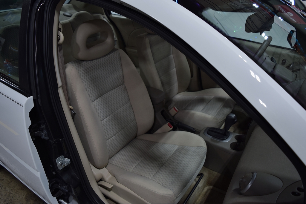 Used 2006 Saturn ION Level 2 Sedan FWD image 22