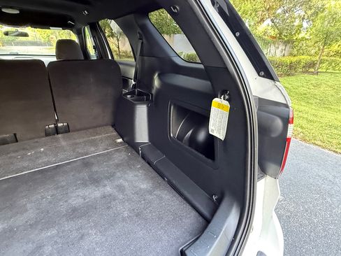 Used 2019 Ford Explorer 4WD Police Interceptor image 17