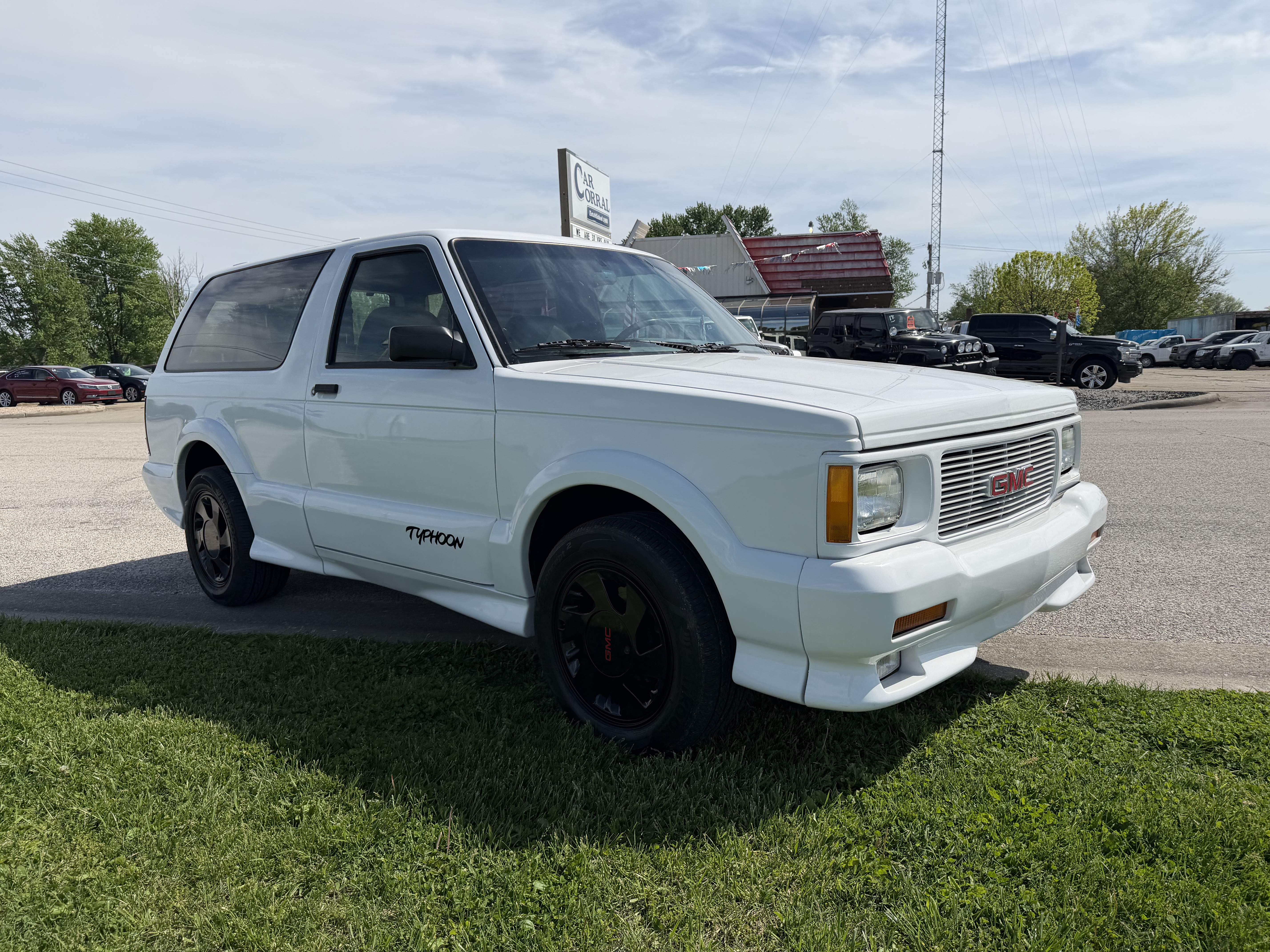 Used 1993 GMC Typhoon UNAVAIL AWD/4WD image 4