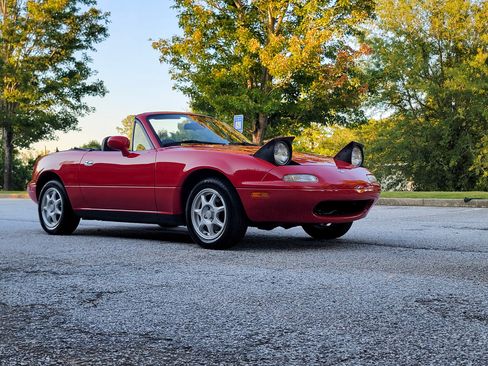 Used 1997 MAZDA MX-5 Miata UNAVAIL RWD image 24