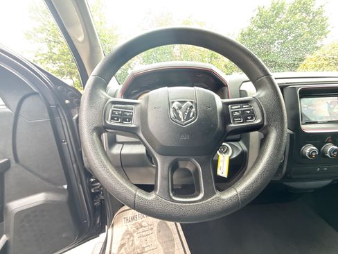 Used 2016 RAM 1500 Express image 7