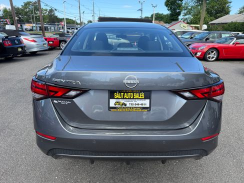 Used 2024 Nissan Sentra S FWD image 23