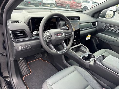 New 2026 GMC Terrain AT4 image 17