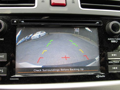 Used 2015 Subaru XV Crosstrek 2.0i Premium AWD/4WD image 22