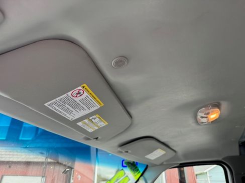 Used 2022 Ford E-350 and Econoline 350 Super Duty RWD image 17
