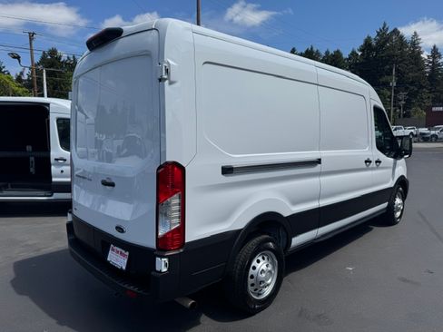 Used 2023 Ford Transit 250 Medium Roof AWD image 6