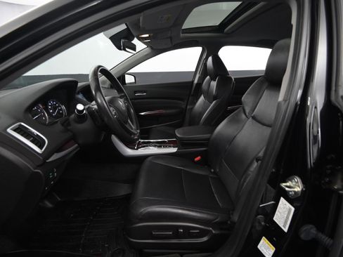 Used 2017 Acura TLX image 37