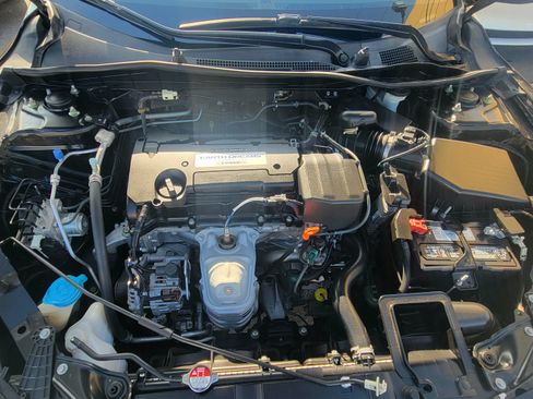 Used 2015 Honda Accord LX image 7