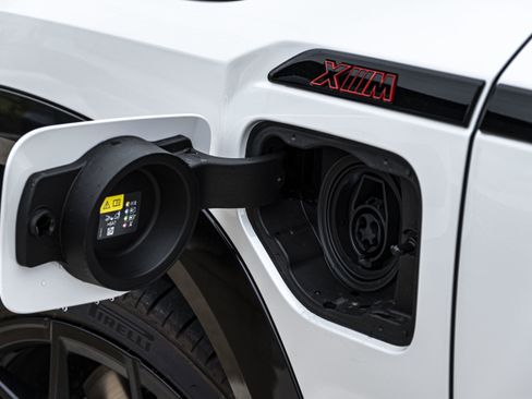 New 2026 BMW XM Label Red image 11