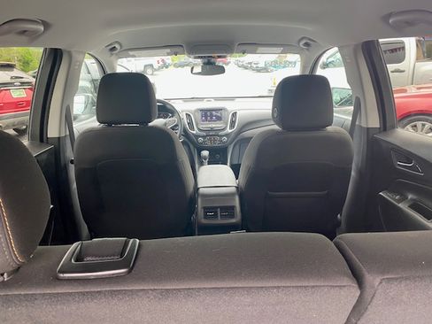 Used 2023 Chevrolet Equinox AWD LT w/ 1LT image 17