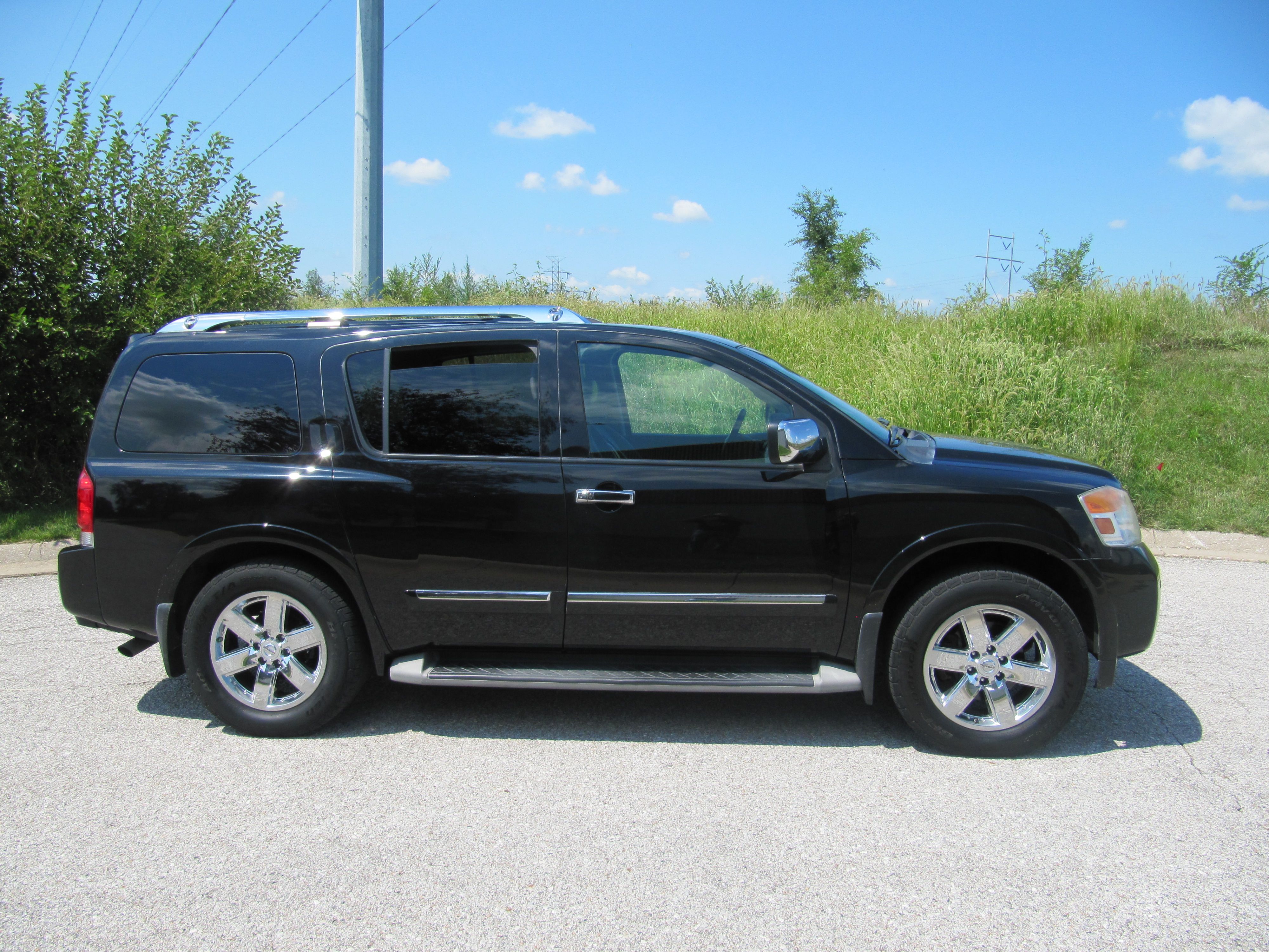 Used 2014 Nissan Armada Platinum AWD/4WD image 8