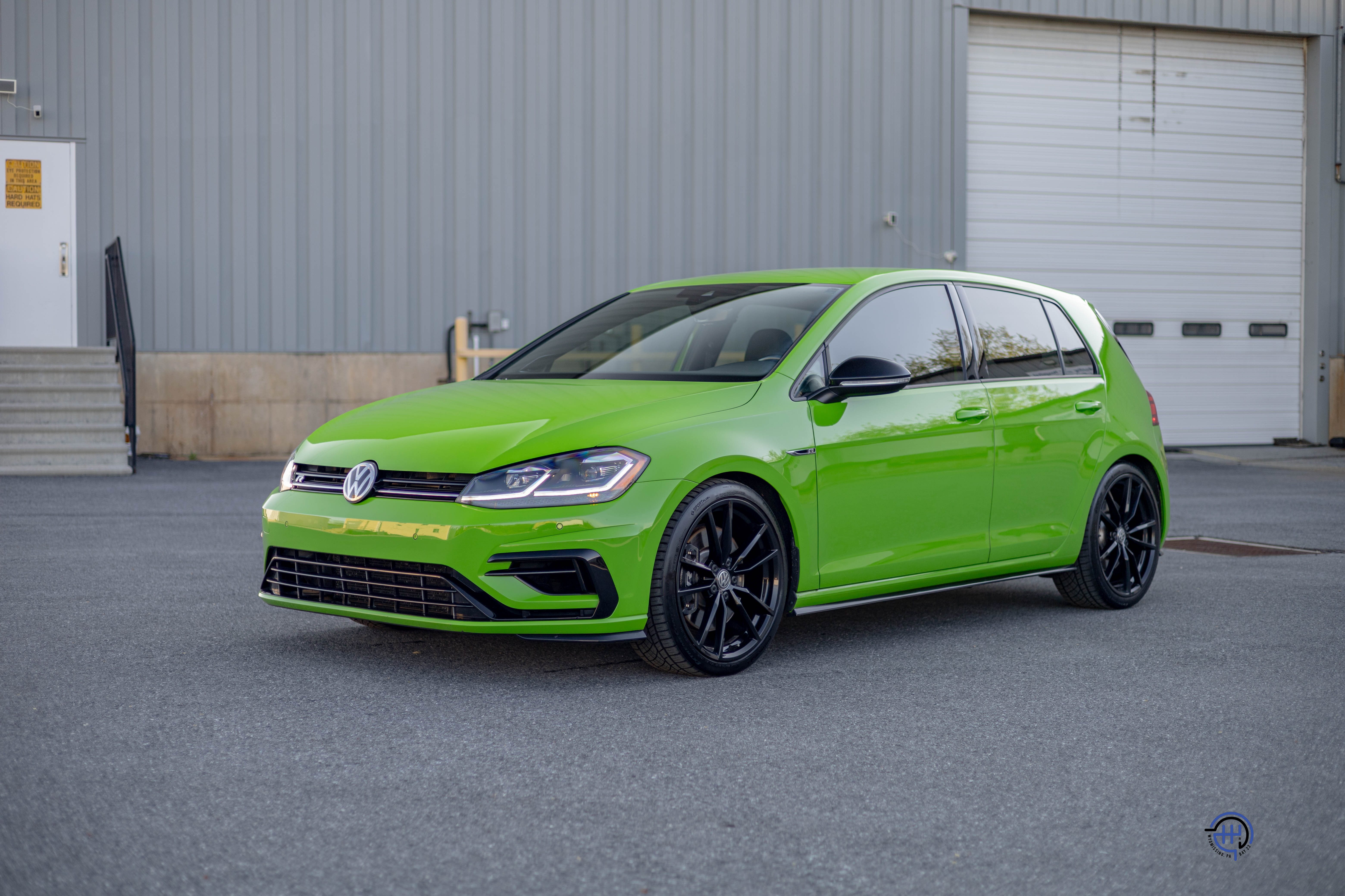 Used 2019 Volkswagen Golf R AWD/4WD image 1