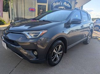 Used 2017 Toyota RAV4 XLE image 1