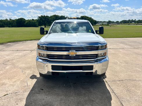 Used 2016 Chevrolet Silverado 2500 2WD Double Cab image 2