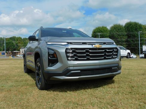 New 2026 Chevrolet Equinox LT image 10