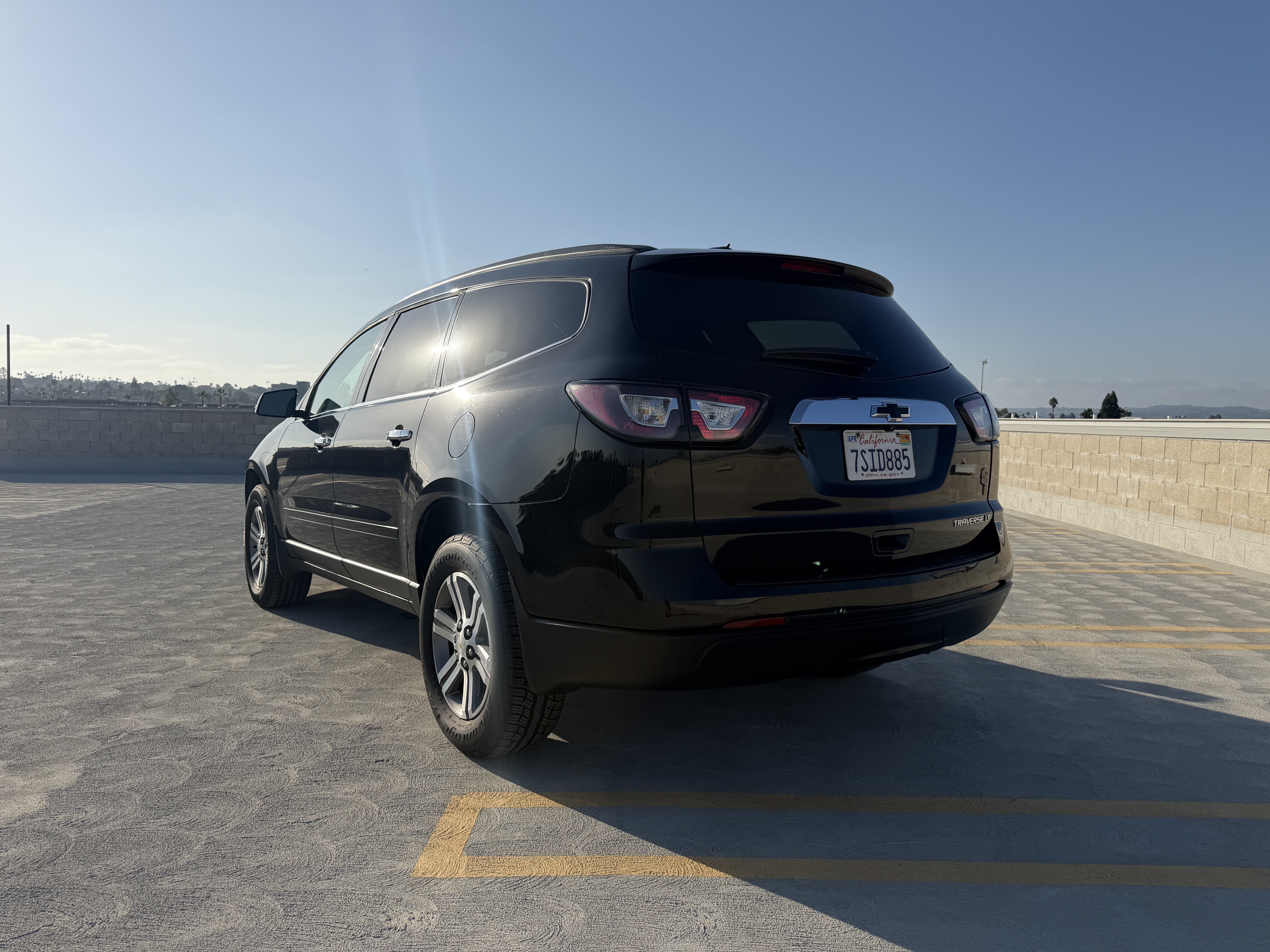 Used 2016 Chevrolet Traverse FWD LT w/ 2LT image 4
