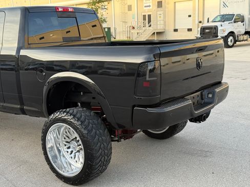 Used 2018 RAM 2500 4x4 Mega Cab Big Horn image 42