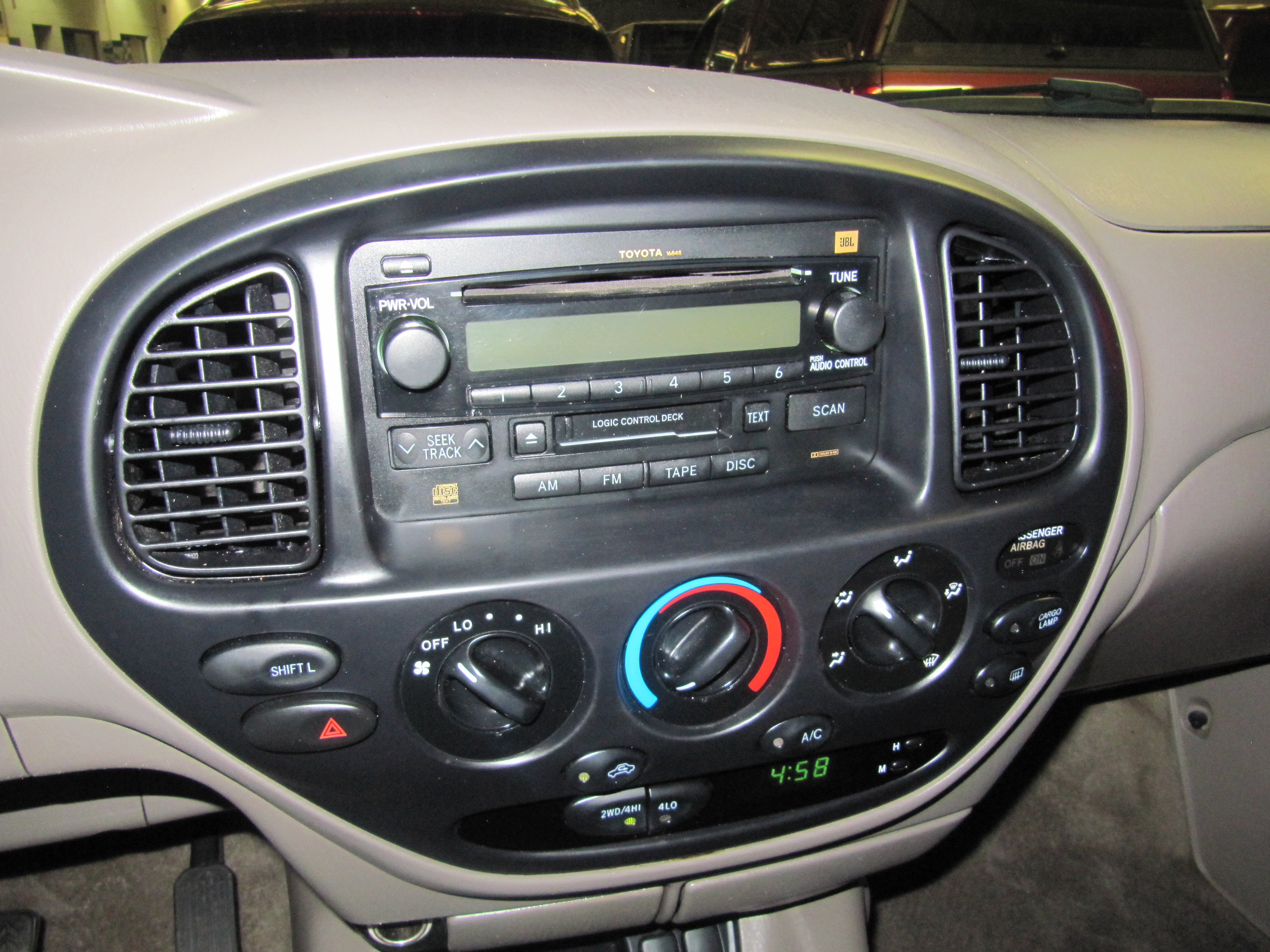 Used 2006 Toyota Tundra 4x4 Double Cab SR5 image 16