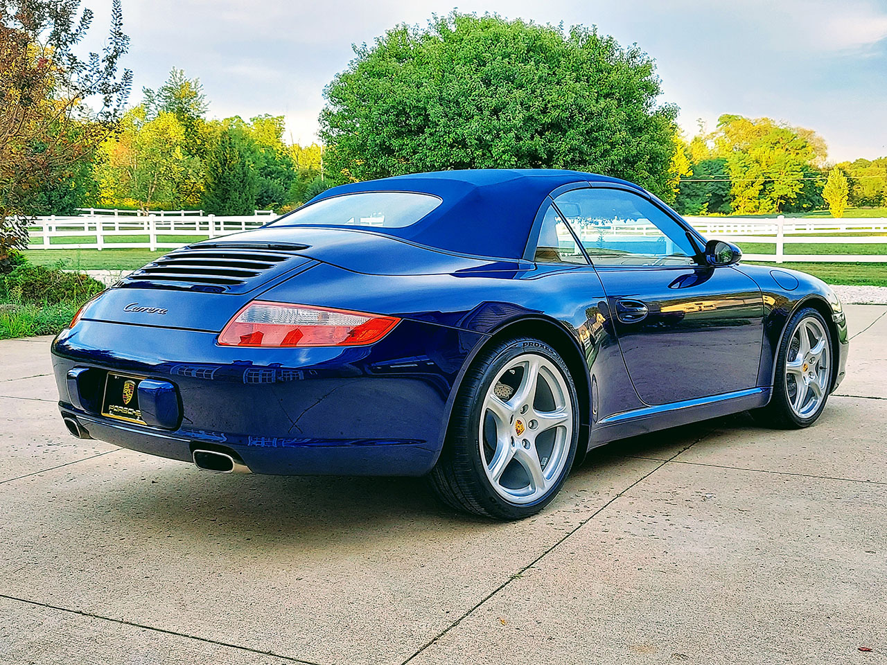 Used 2006 Porsche 911 Cabriolet RWD image 12