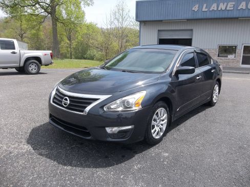 Used 2015 Nissan Altima 2.5 S image 1