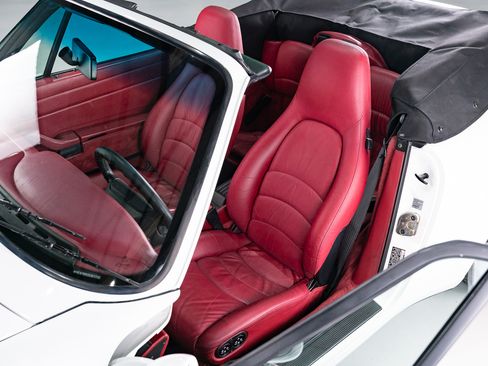 Used 1995 Porsche 911 Carrera image 57