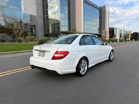 Used 2013 Mercedes-Benz C 250 Luxury image 5