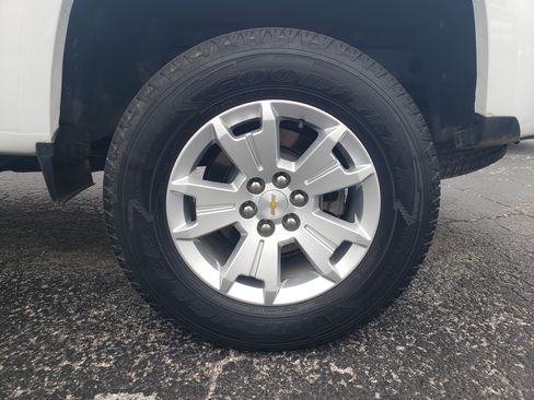 Used 2022 Chevrolet Colorado W/T image 8