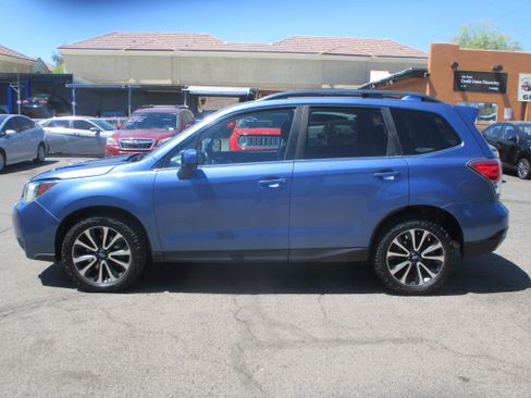 Used 2017 Subaru Forester 2.0XT Premium image 2
