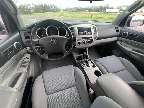 Used 2007 Toyota Tacoma AWD/4WD image 13