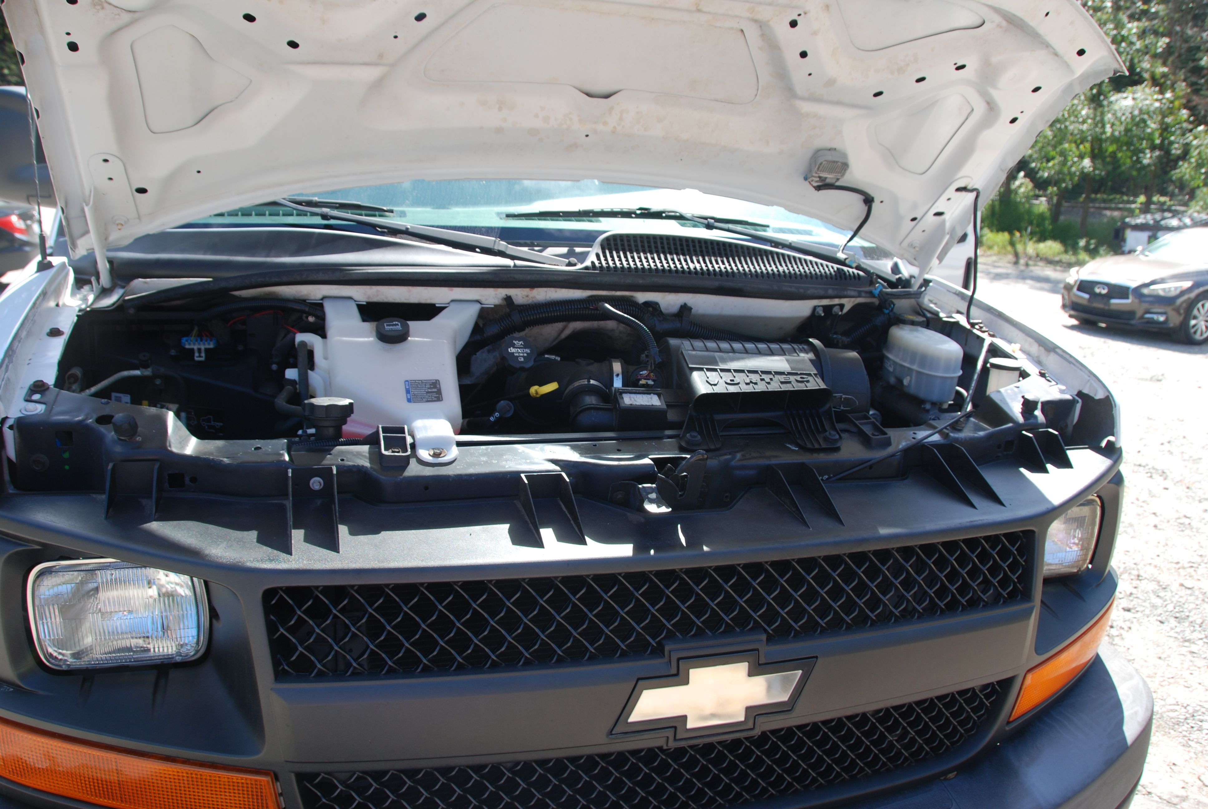 Used 2013 Chevrolet Express 1500 UNAVAIL RWD image 25