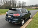 Used 2016 Nissan Rogue SV image 5