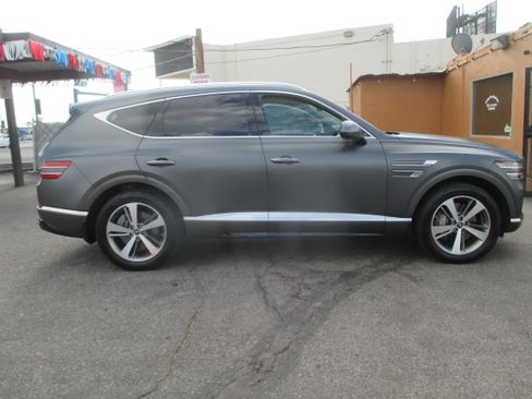 Used 2023 Genesis GV80 AWD 3.5T image 11