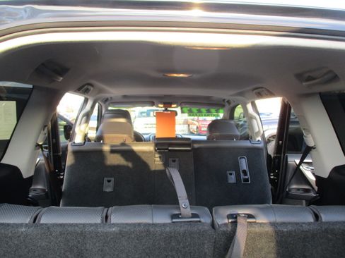 Used 2016 Lexus GX 460 Luxury image 34