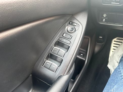 Used 2018 Honda Accord Sport image 21