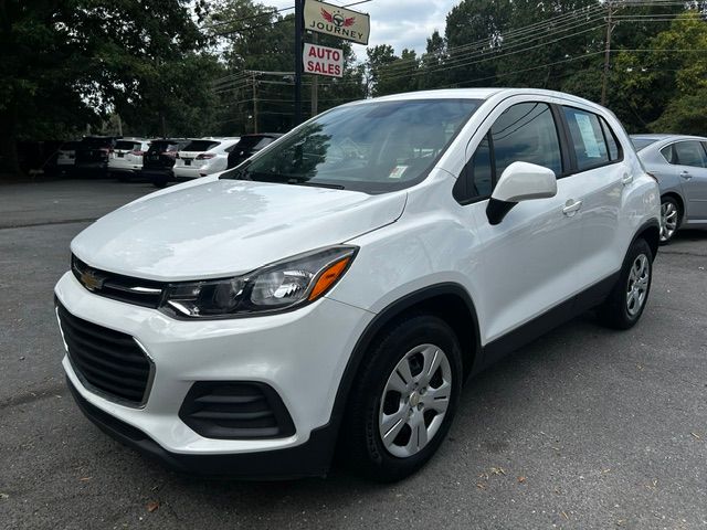Used 2017 Chevrolet Trax FWD LS image 1