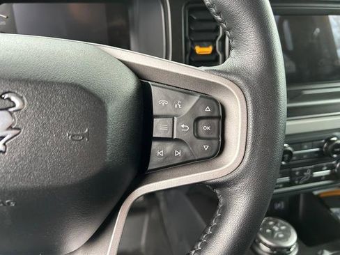 Used 2022 Ford Bronco Badlands image 20