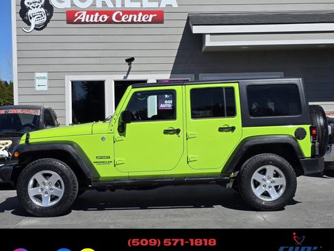 Used 2013 Jeep Wrangler Unlimited Sport image 4