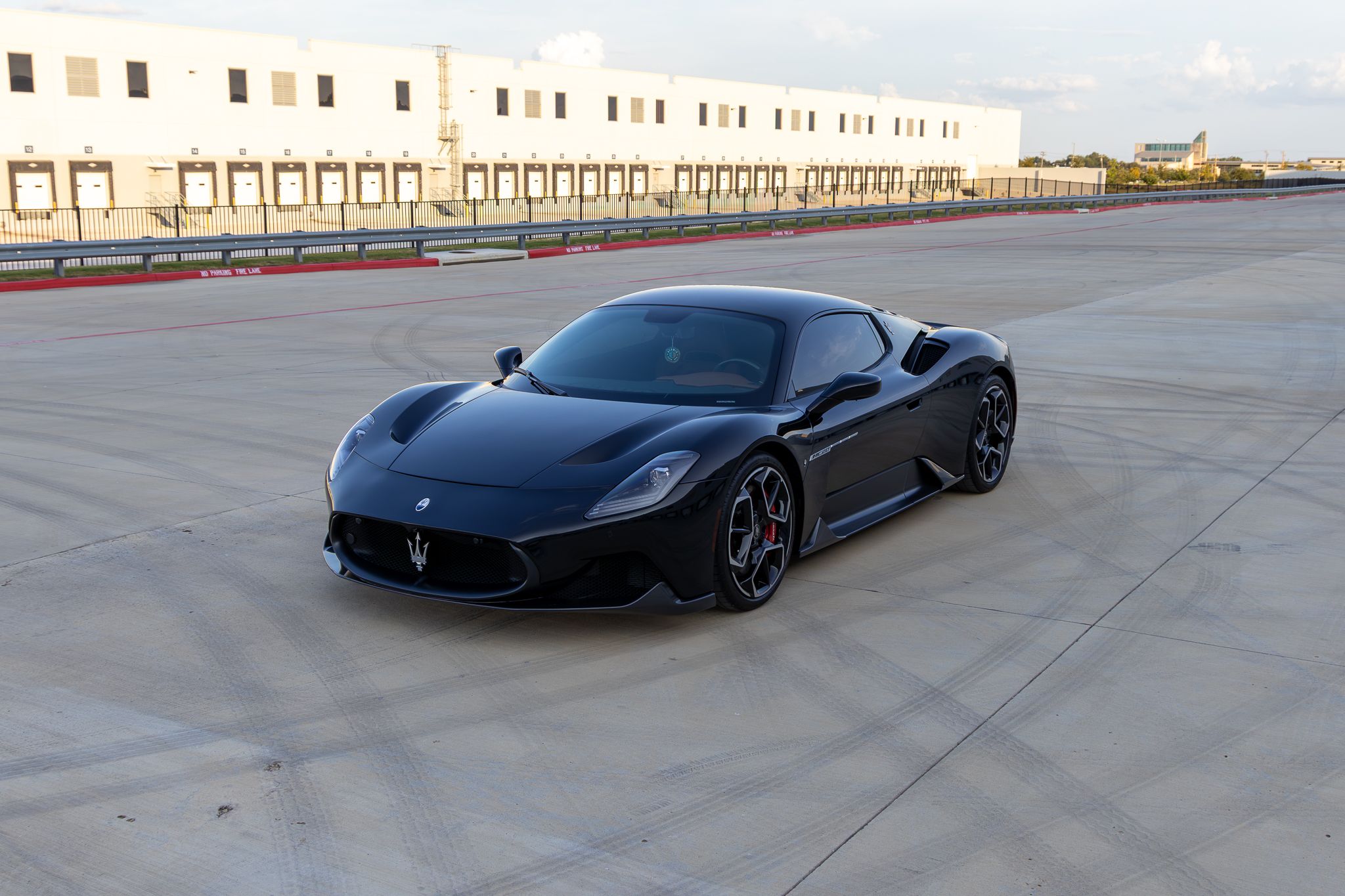 Used 2022 Maserati MC20 Coupe RWD image 2