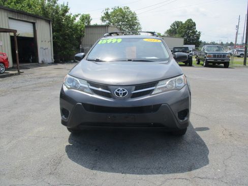 Used 2014 Toyota RAV4 AWD LE image 3