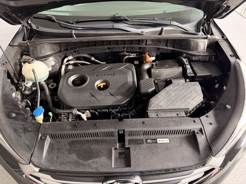 Used 2017 Hyundai Tucson SE image 17