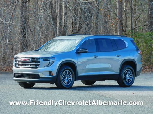 Used 2025 GMC Acadia Elevation image 1