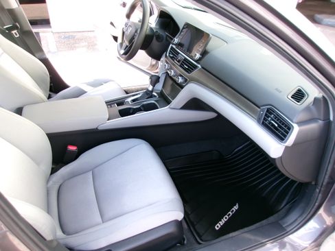 Used 2020 Honda Accord 1.5T LX image 3