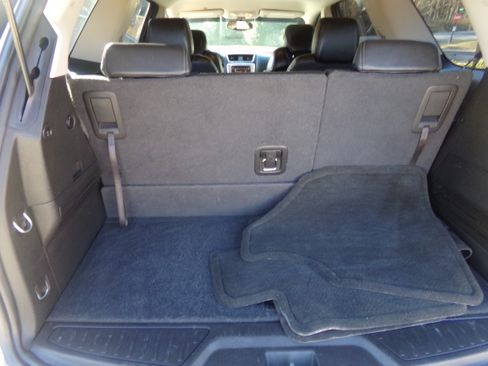 Used 2013 GMC Acadia SLT image 14