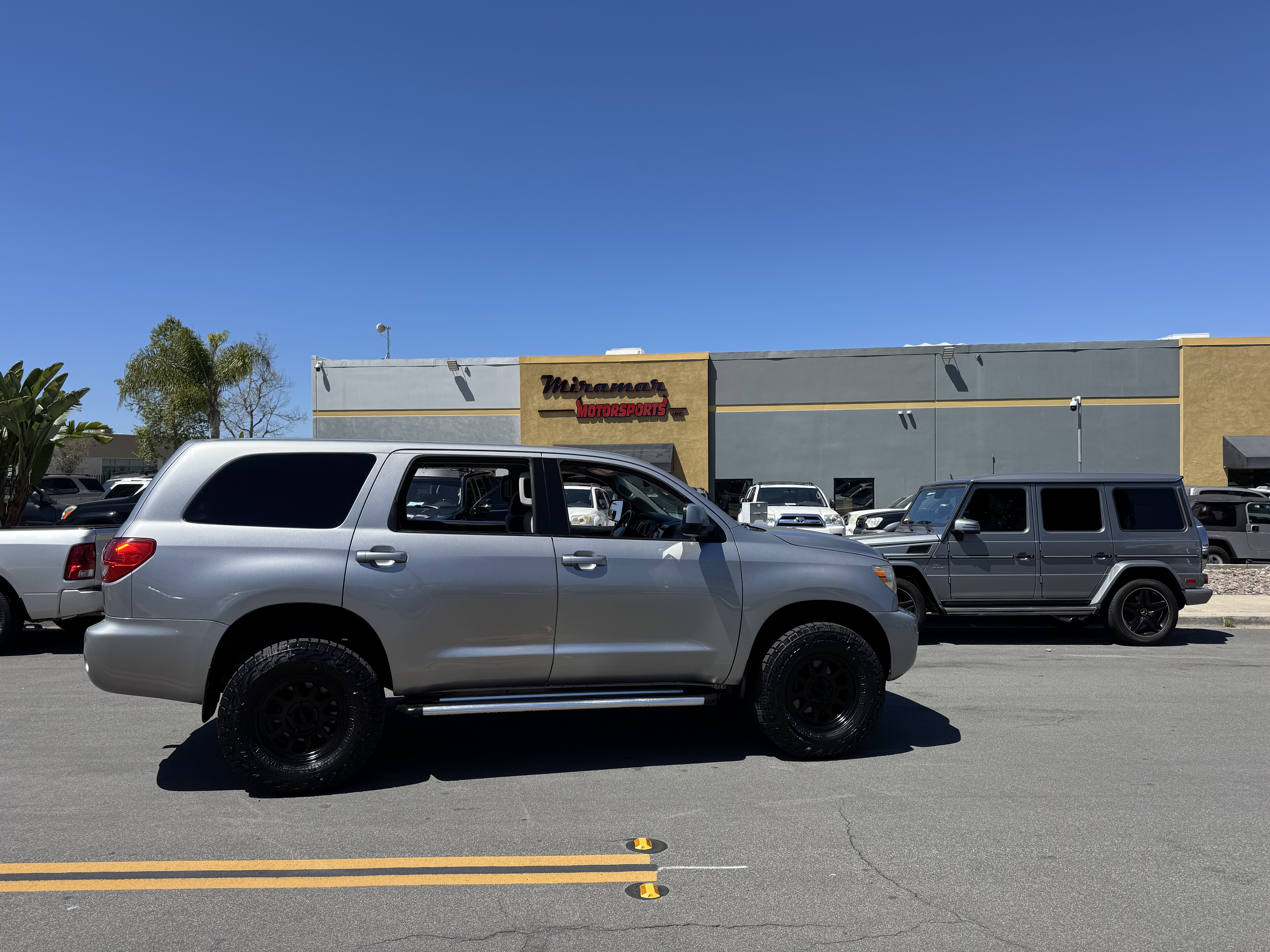 Used 2009 Toyota Sequoia SR5 RWD image 14