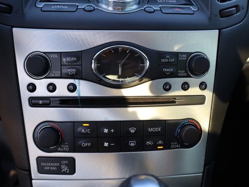 Used 2013 INFINITI G37 image 27